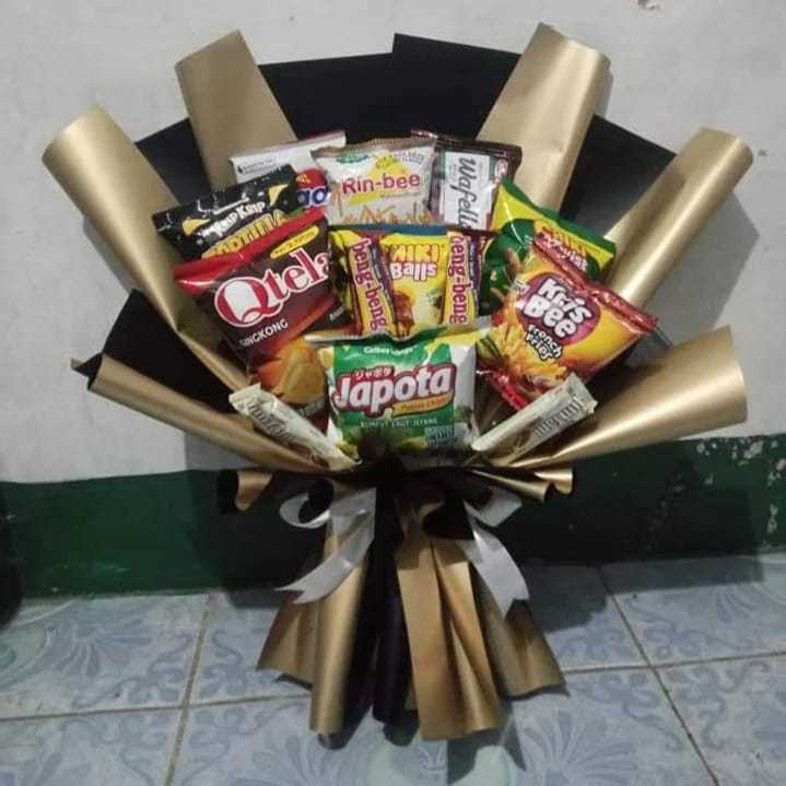 

Buket Snack/Snack Buket/Buket Murah/Buket Wisuda/Buket Kado Ulang tahun/Gift