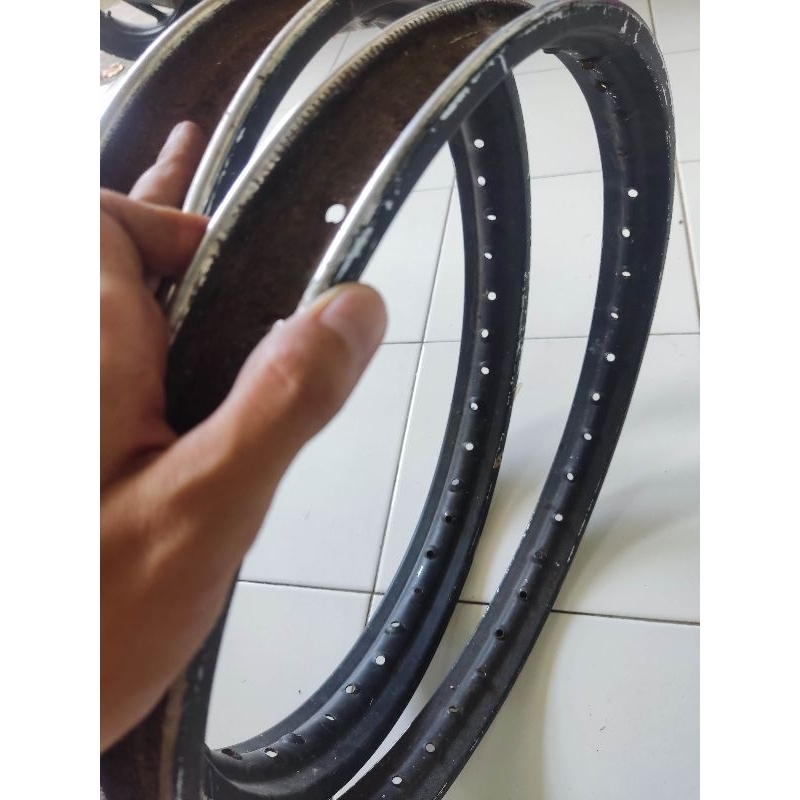 velg besi ring 17 bekas motor bebek