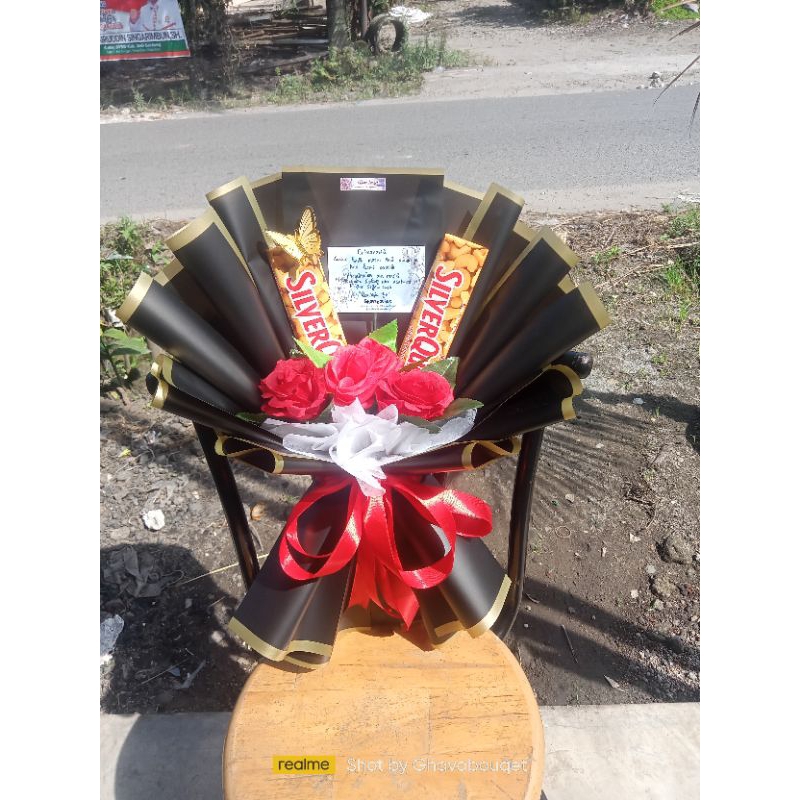 

buket Silverqueen / buket valentine