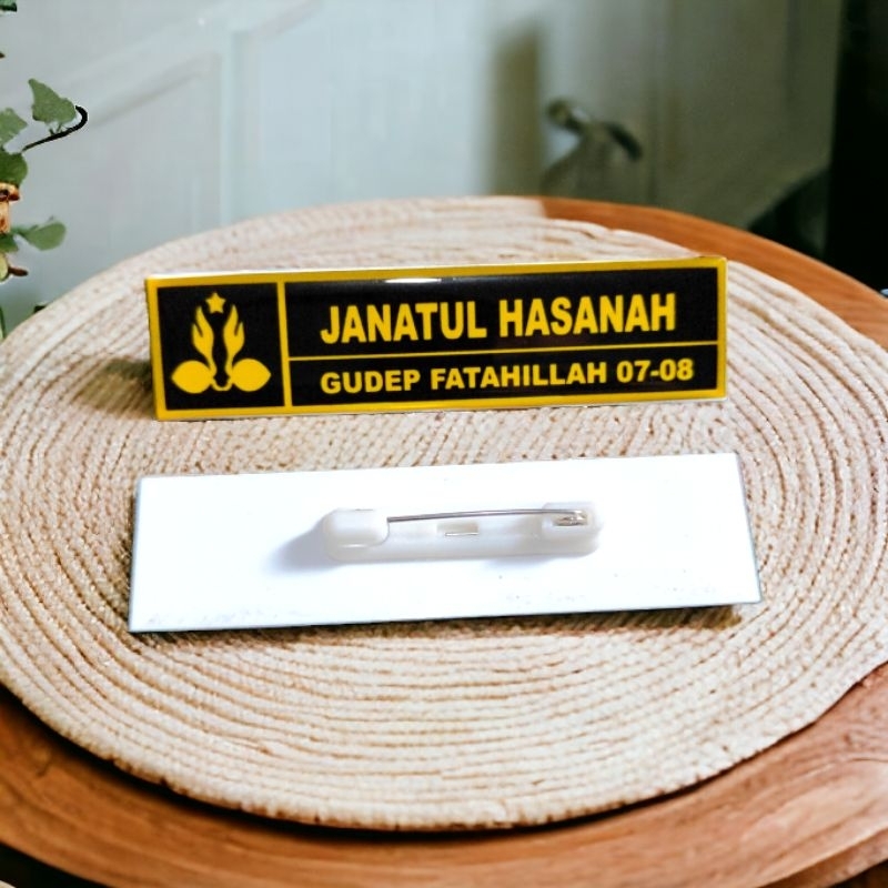 

Nama Dada/Name tag/Papan Nama Akrilik-Custom Satuan-Proses Cepat