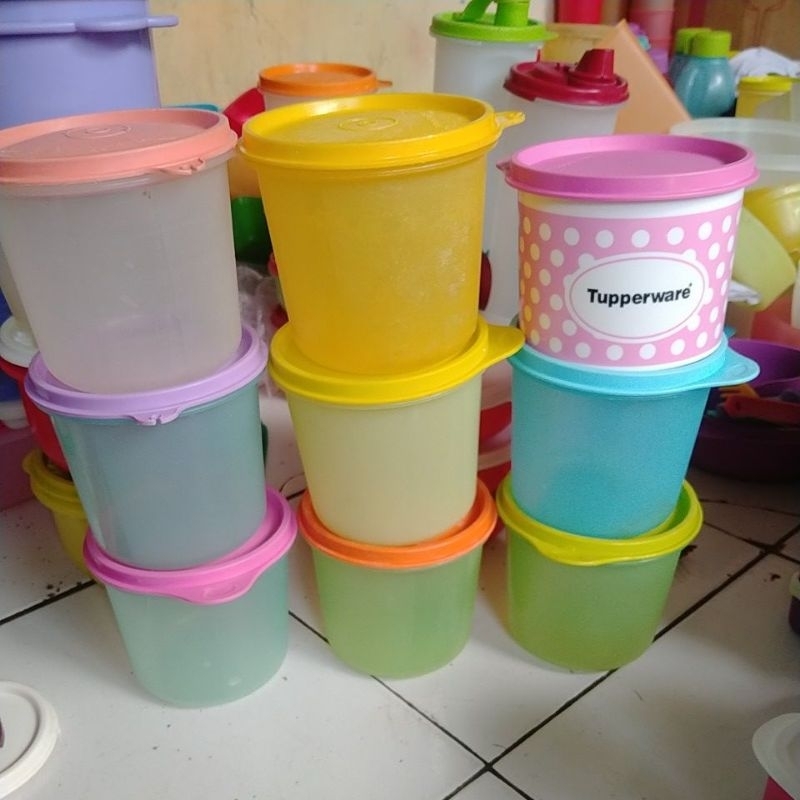 Compact bowl Tupperware second