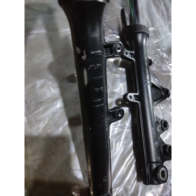 Shockbreaker Depan Aerox 155 Original