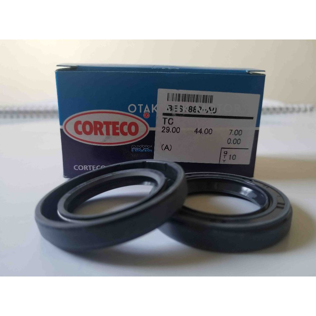 Seal Transmission (kiri) NOK - TC 29 x 44 x 7 , VARIO