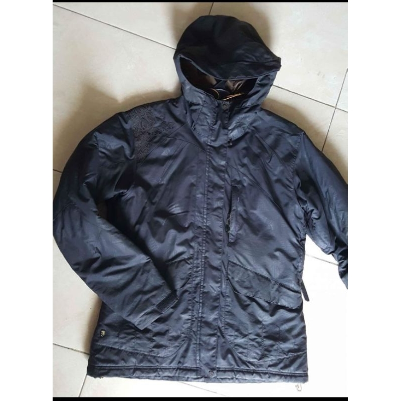 Jaket Salomon Gorpcore