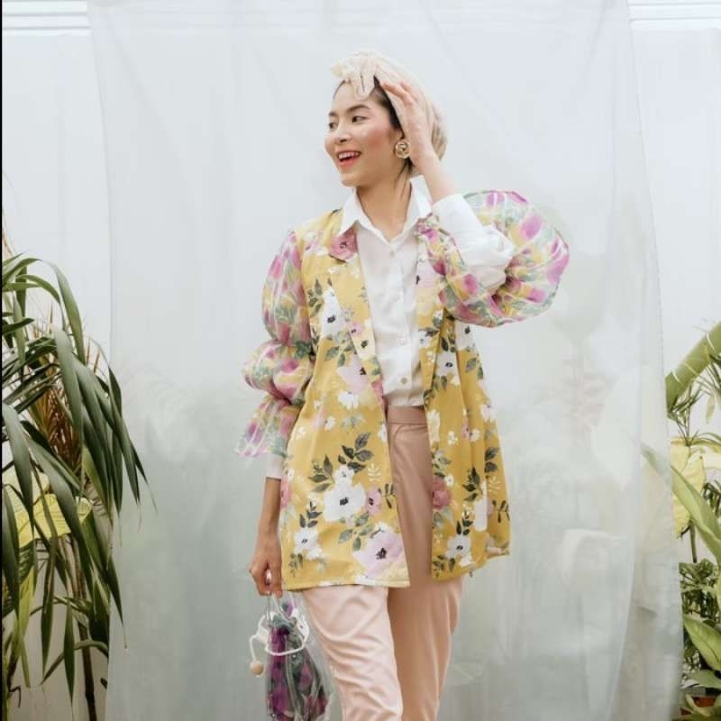 Sideline label blazer preloved