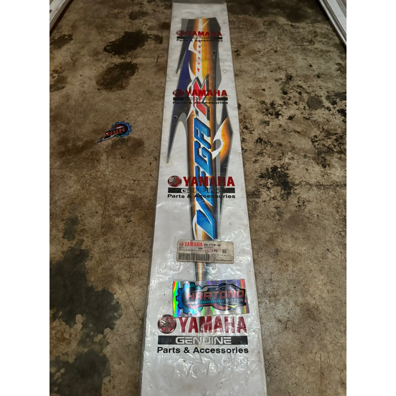 striping vega r biru body kanan original