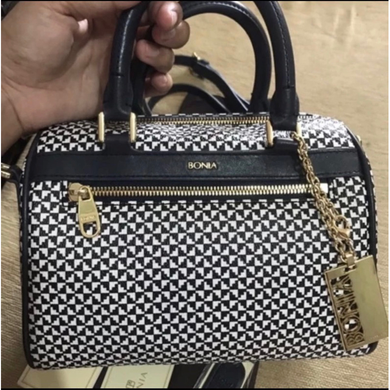 Bonia Catur speedy preloved