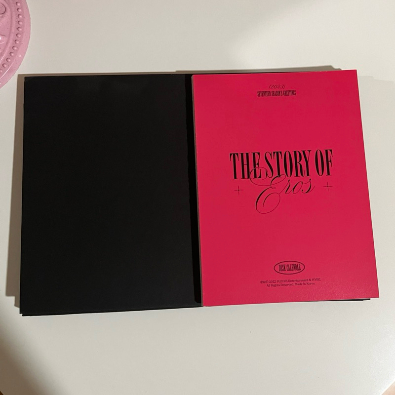 SEVENTEEN SG 23 SEASON GREETINGS DESK CALENDAR