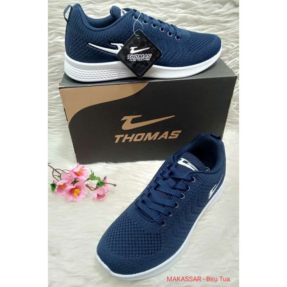 SEPATU SPORT THOMAS