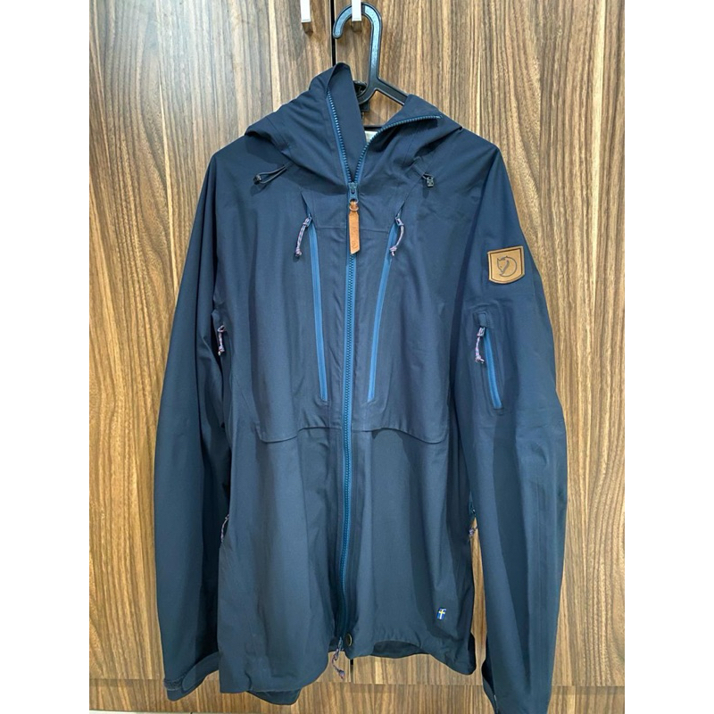 JAKET GUNUNG PRIA FJALLRAVEN KEB ECO-SHELL JACKET S NAVY