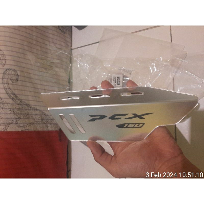 Garnish knalpot PCX 160