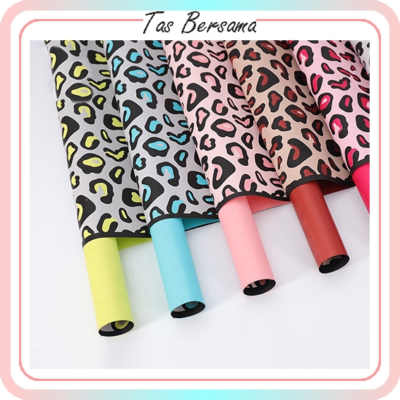 

Kertas Bunga Buket Cellophane Flower Wrapping Paper Motif Leopard Kertas Florist Kertas Kado KB6100