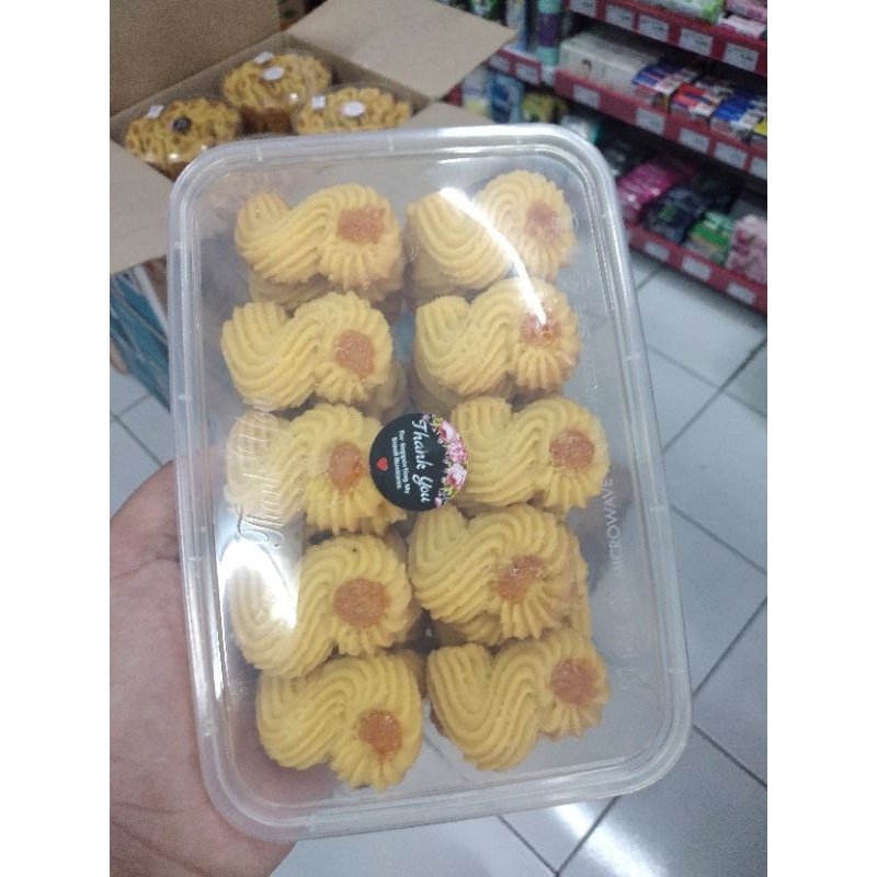 

KUE KERING LEBARAN