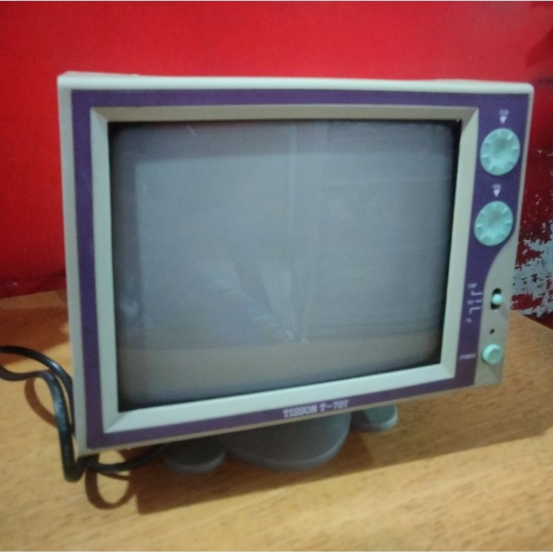 TV MINI TISSON T-707 BEKAS PAKAI