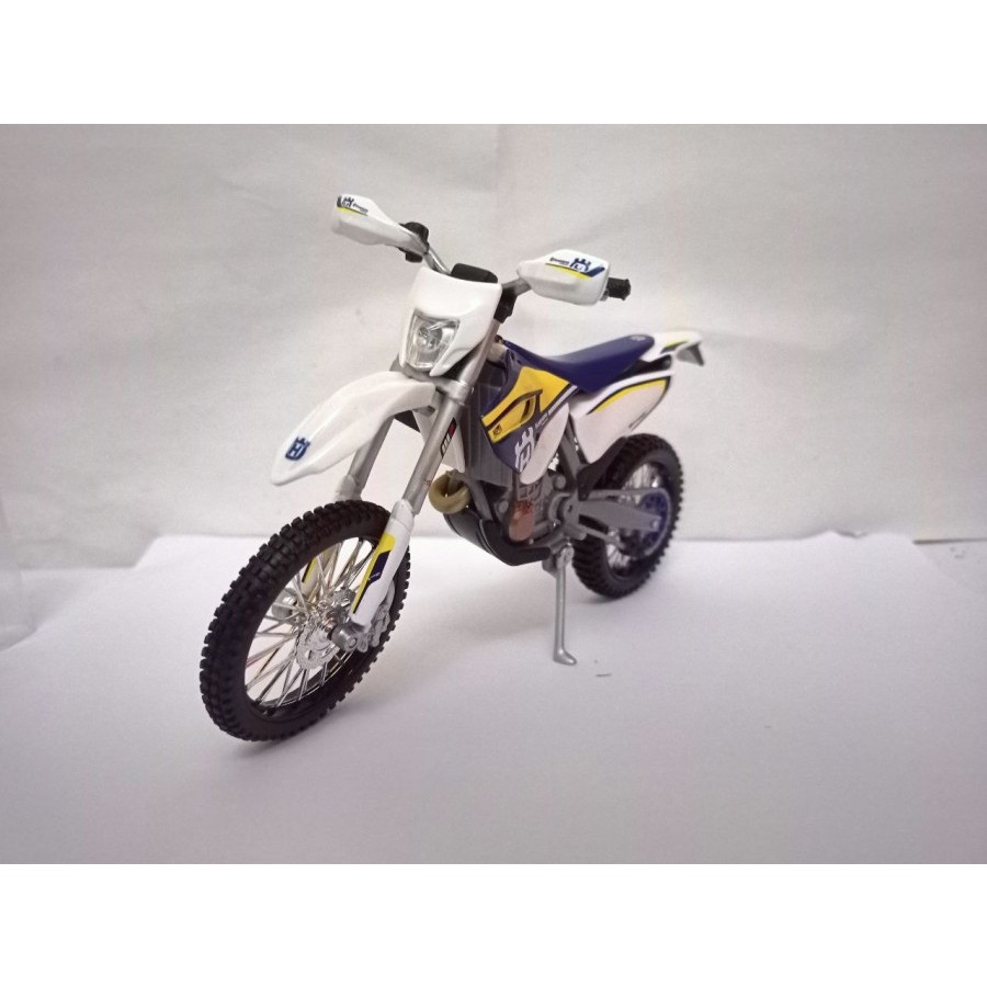 Diecast Motor Trail Husqvarna skala 1:12 miniatur motor cross maisto harga murah