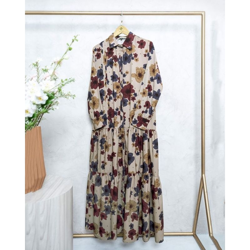 Heaven Lights Eliza Dress Nude UK L SALE