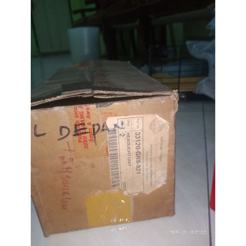 reflektor lampu depan set Astrea prima original AHM Honda