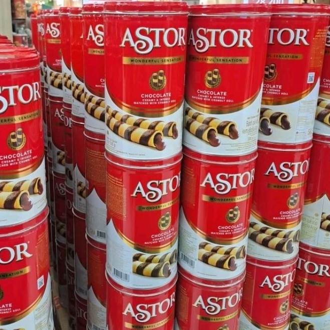 ASTOR MAYORA MERAH 330 GRAM KUE KALENG