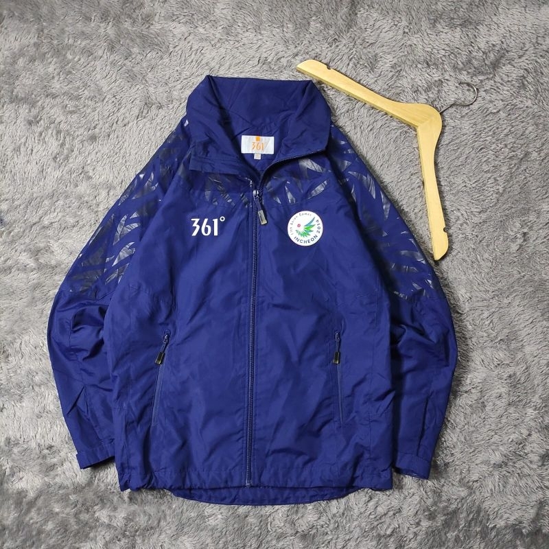 Windbreaker 361°
