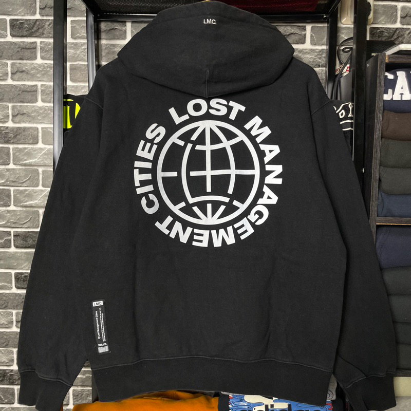 NS444// Hoodie LMC Lost Management Cities Black reflective logo