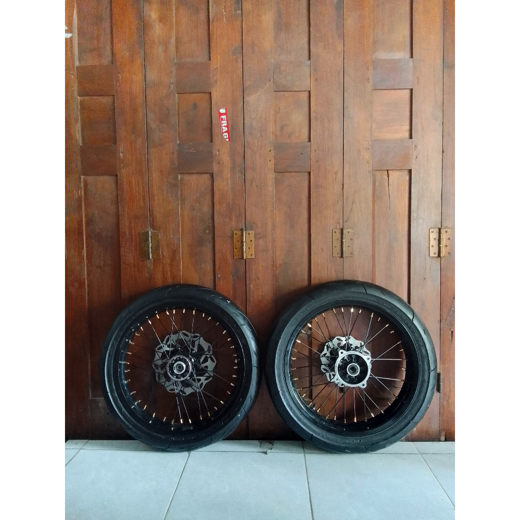 ban set supermoto klx velg 250 300 ring 17 pnp sumo dtracker + piringan