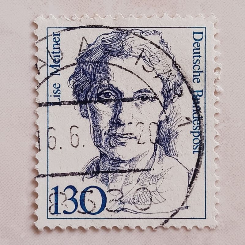 

(AE) Perangko Jerman 1986 Women in German History - Lise Meitner (1878-1968) 130 pf Used