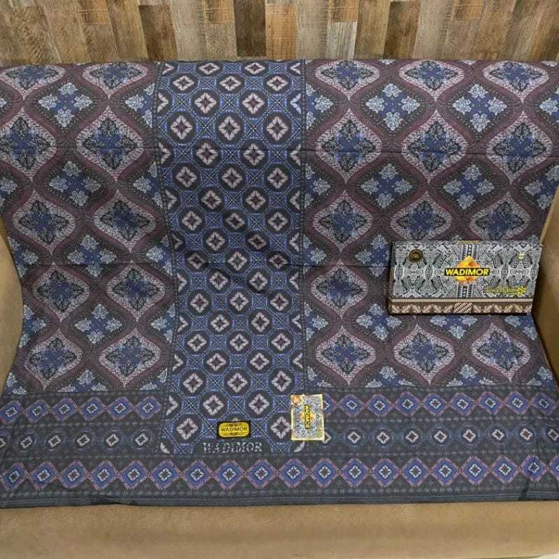 SARUNG WADIMOR MOTIF BATIK JAWA TERBARU/SARUNG BATIK WADIMOR