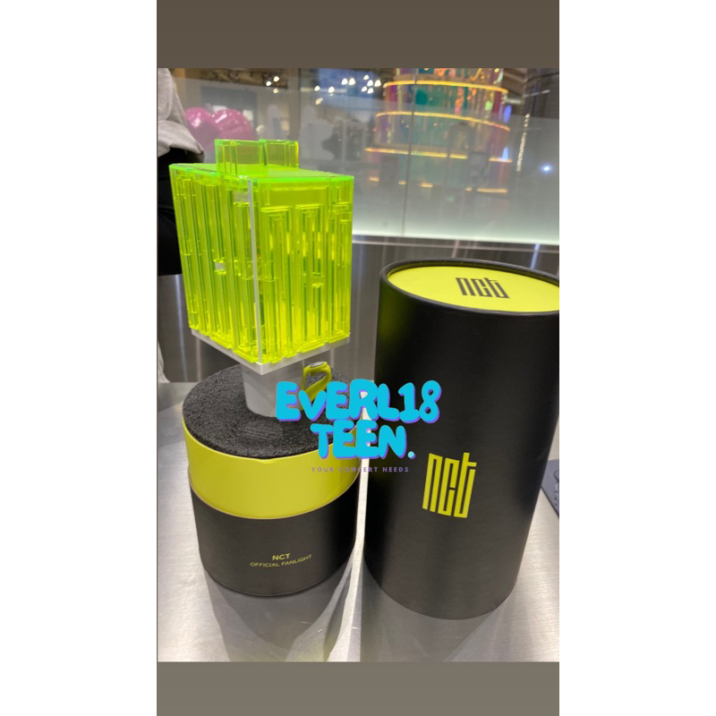 LIGHSTICK FANLIGHT OFFICIAL NCT AESPA WAYV SUPER JUNIOR TVXQ SHINee SNSD RED VELVET KWANGYA SMTOWN L