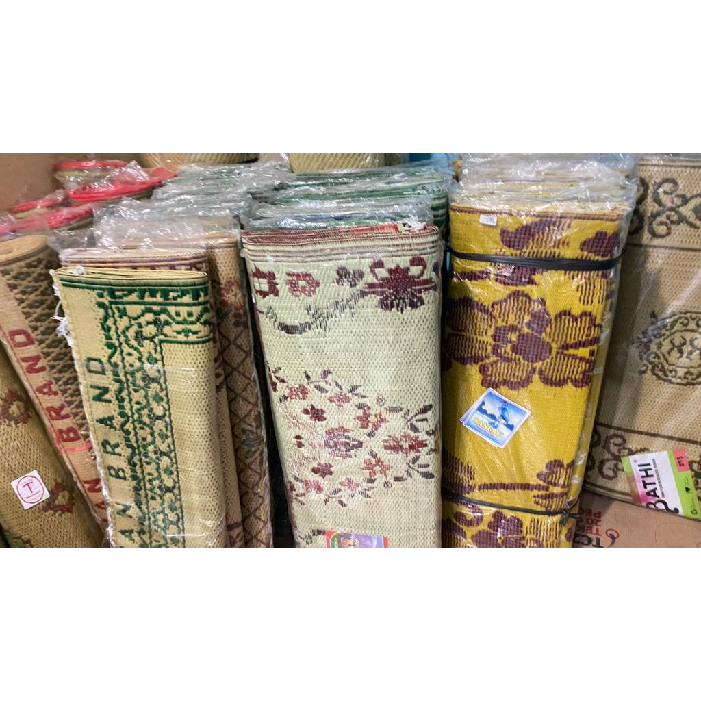 TIKAR ARISAN/TIKAR MASJID/TIKAR PLASTIK/TIKAR LIPAT/TIKAR ALAS/TIKAR LANTAI (GOJEK/GRAB)