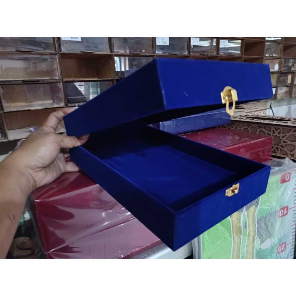 

Box beludru, plakat, mahar, gift, craft