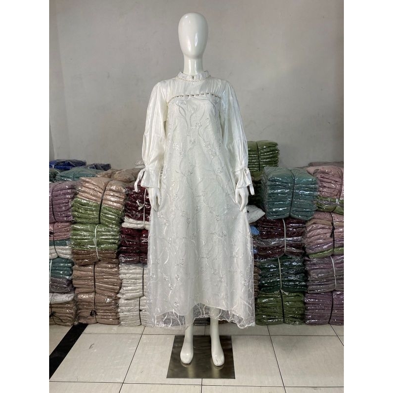 gamis semi brukat