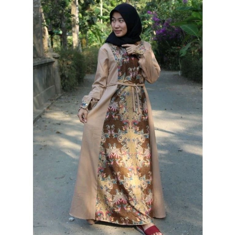 Gamis kombinasi batik/ gamis kombinasi/ pakian batik kombinasi/ pakaian wanita/pakaian batik