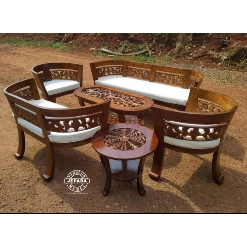 Kursi tamu cantik / Kursi tamu ukir jati jepara / Kursi tamu / Meja tamu / Meja / Bangku / Bangku ja