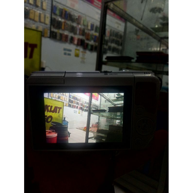 camera cannon eos m10