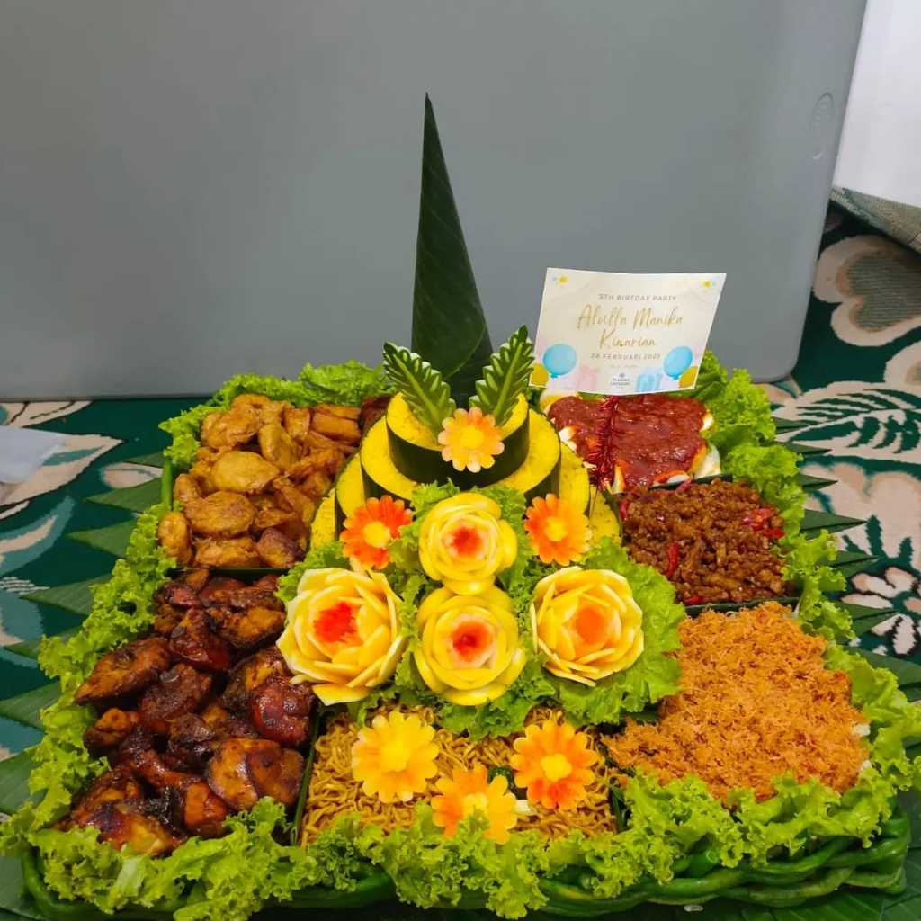 TUMPENG 10 PORSI // NASI TUMPENG VIRAL / NASI TUMPENG SYAKIRA / NASI TUMPENG JAKARTA BARAT // NASI T