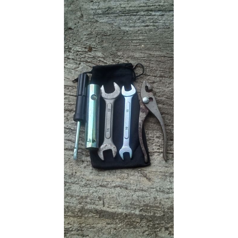 Toolkit kunci motor Honda win