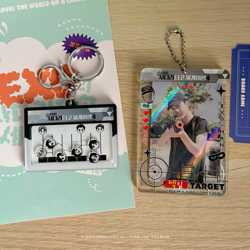 FIND THE EXO MAN Ladder Acrylic Goods Keyring