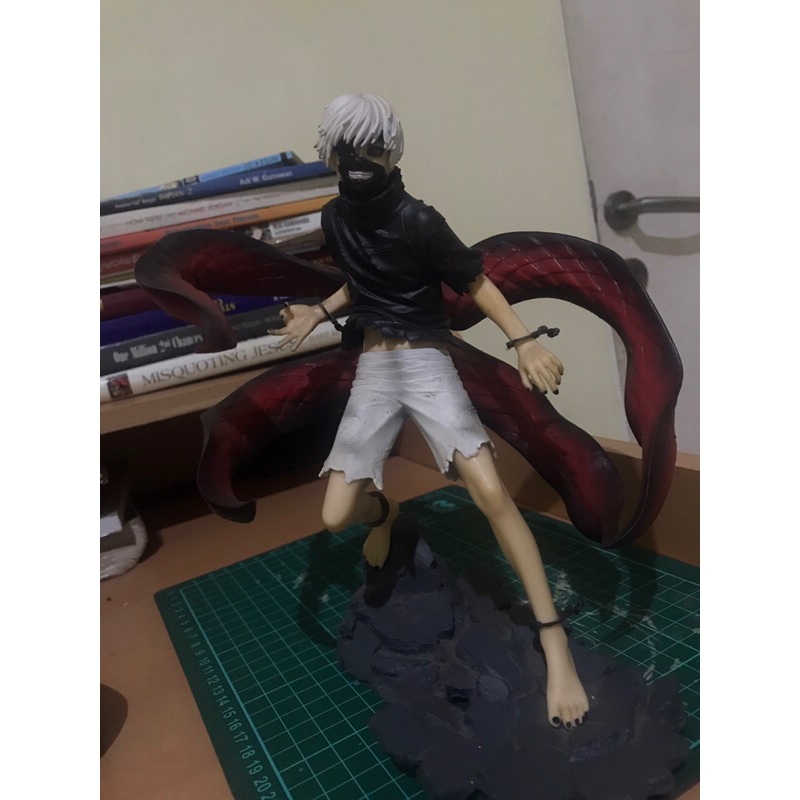 Ken kaneki Statu Action Figure