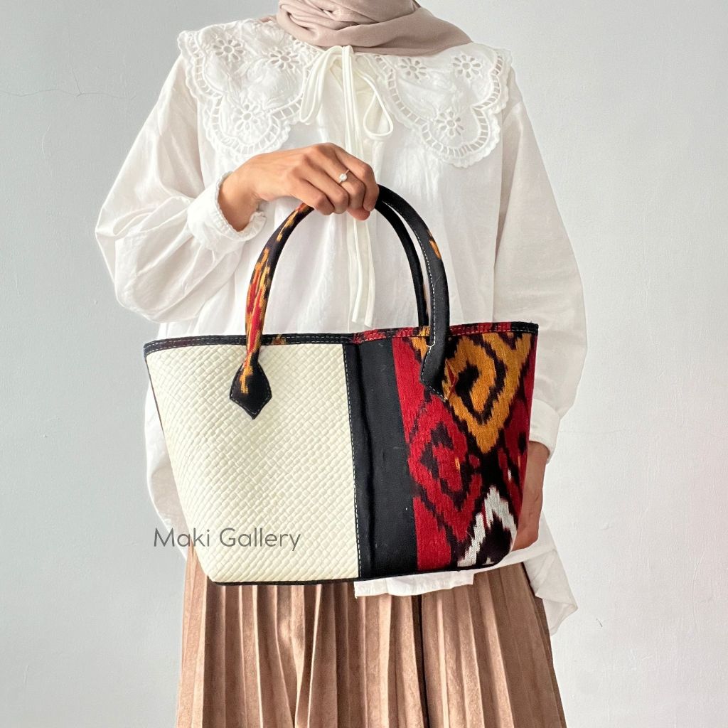 Tas Etnik Bali Anyaman Pandan / Tas Etnik Wanita / Tas Anyam Kerajinan Custom by Maki Gallery