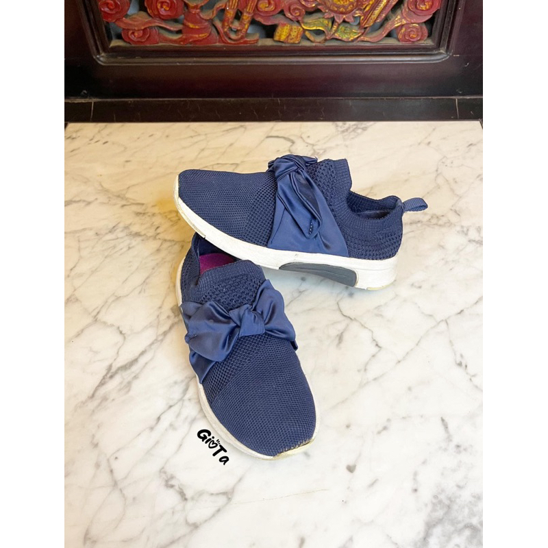 Skechers kids Preloved