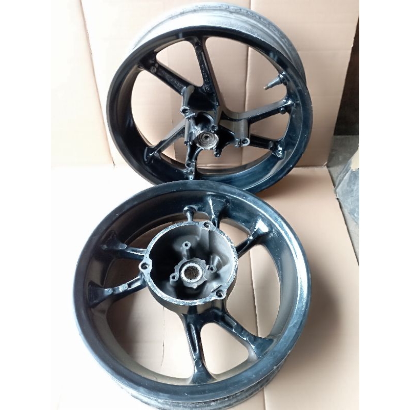 veleg pelek bmax old pelek depan belakng nmax old