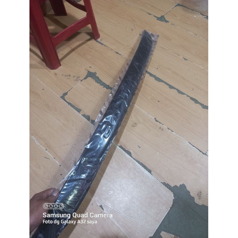 Trunklid All new Ertiga 2013-2017 hitam doff list bagasi belakang