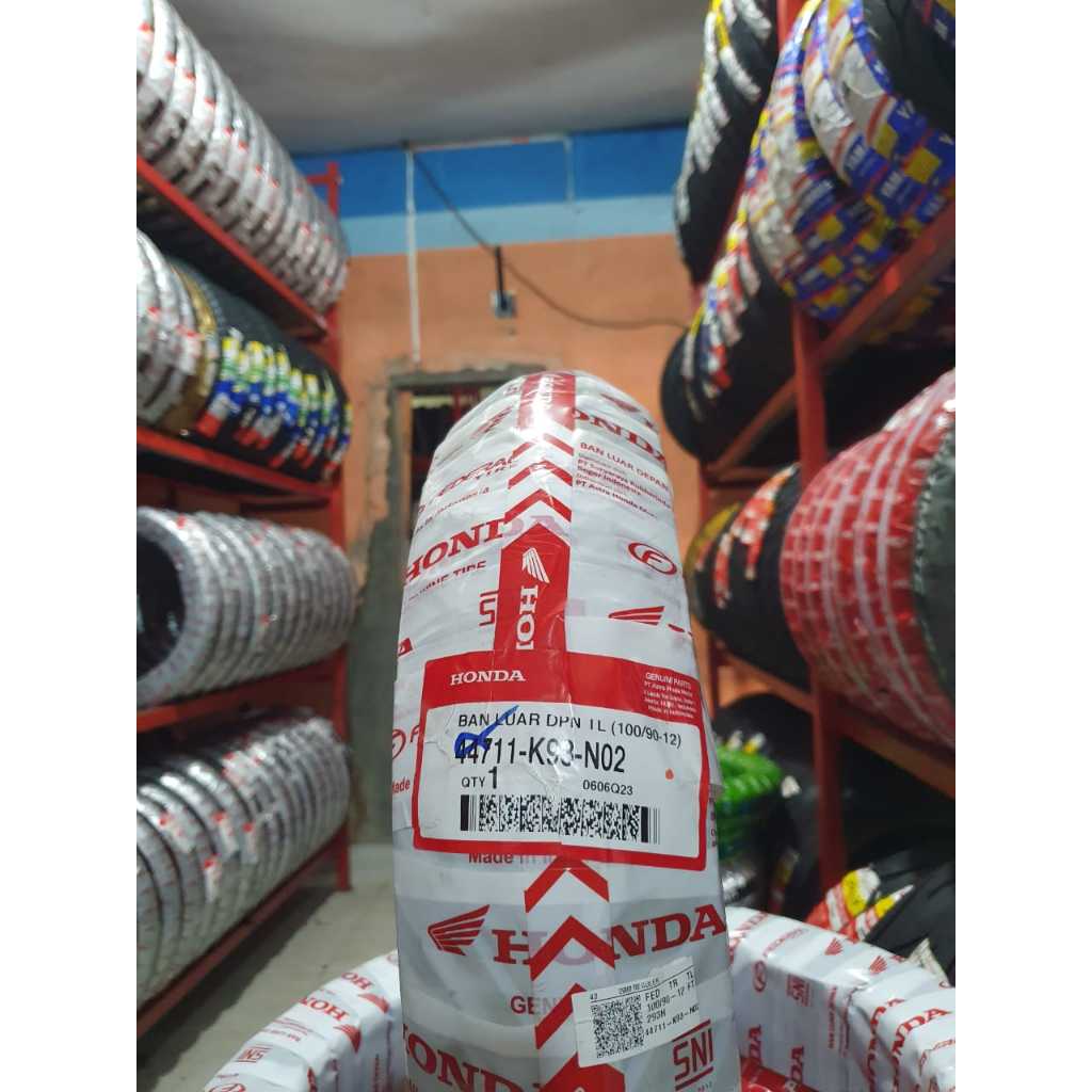 BAN AHM  100/90-12 K93 44711