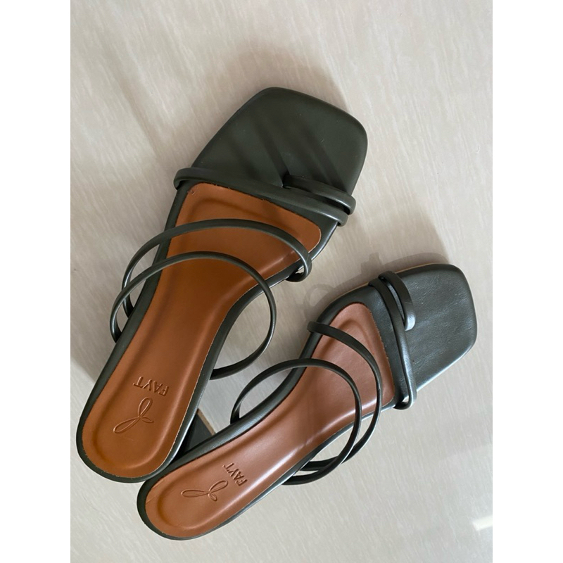 Fayt Block Heels Green - Preloved