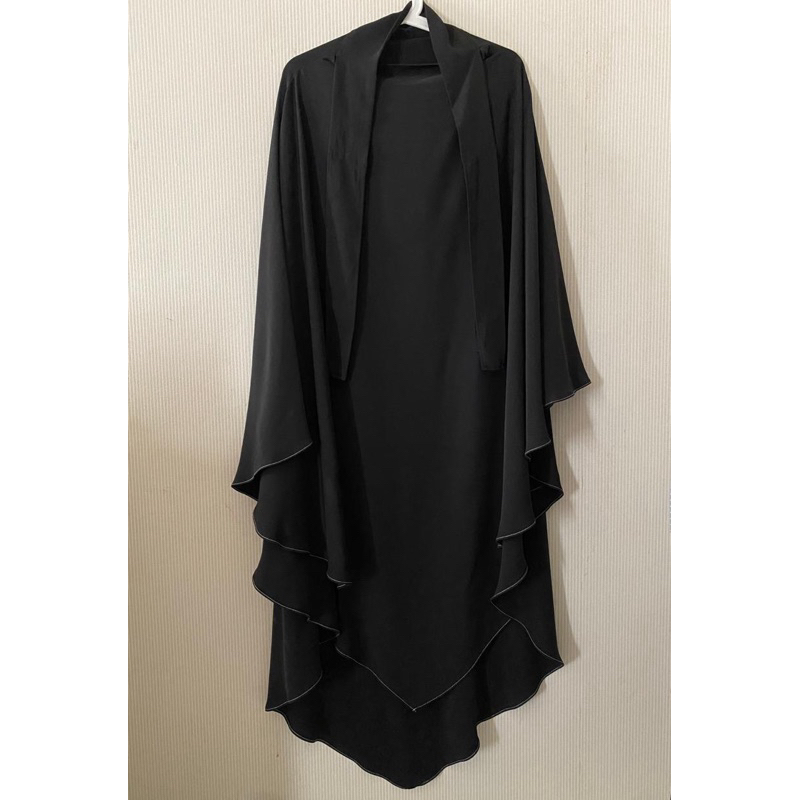 preloved FK AM elmadina Black mina L