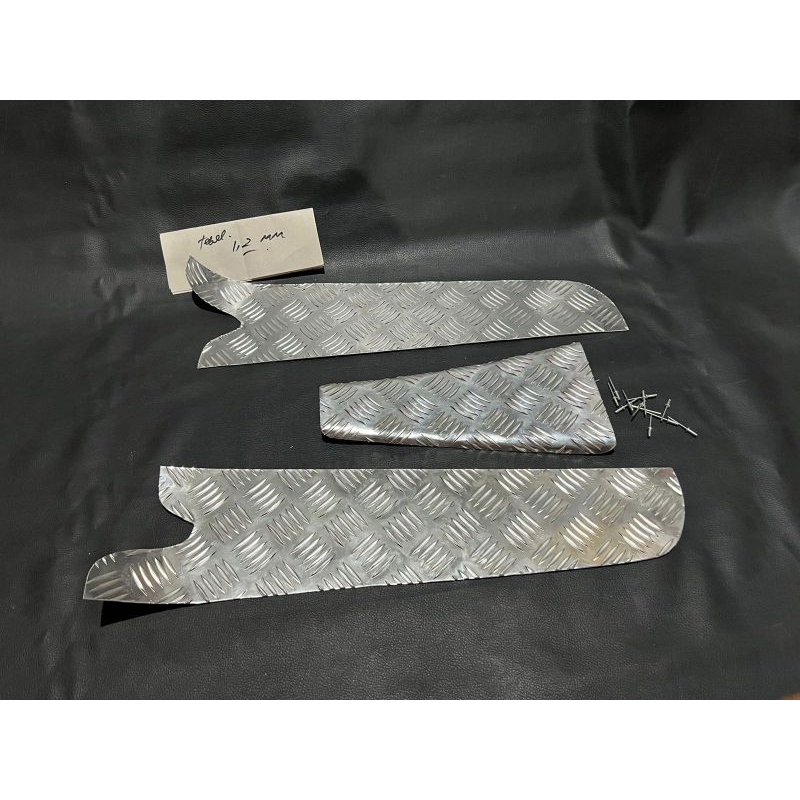 Lapis Bordes floorboard lantai dek vespa super sprint px excel alumunium anti karat mengkilap tebal 