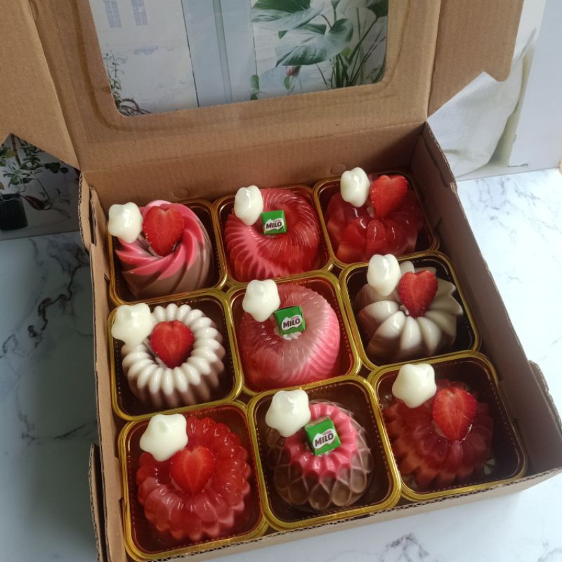 pudding/buah segar/jelly