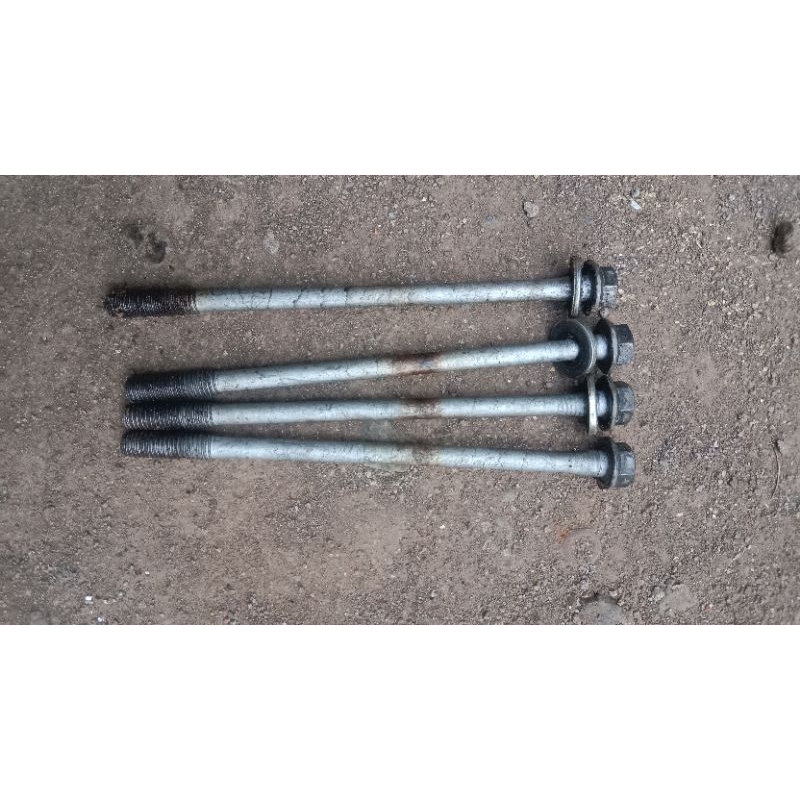 baut cilinder kop satria fu 150 original