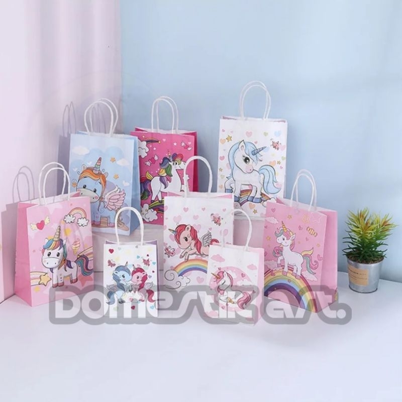 

PAPER BAG UNICORN KERTAS SIZE KECIL / tas souvenir ultah / Tas kado motif unicorn / Gift Bag