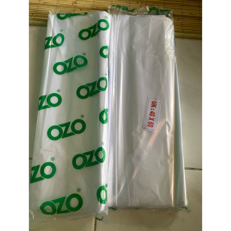 PLASTIK LAUNDRY 40x60